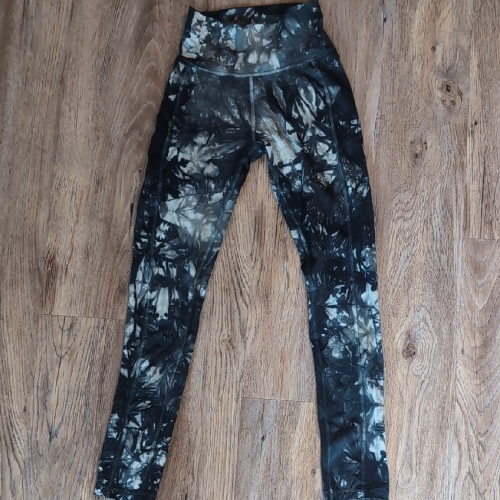 ADIDAS Black and Gray Jeggings with High-Rise Waistband
